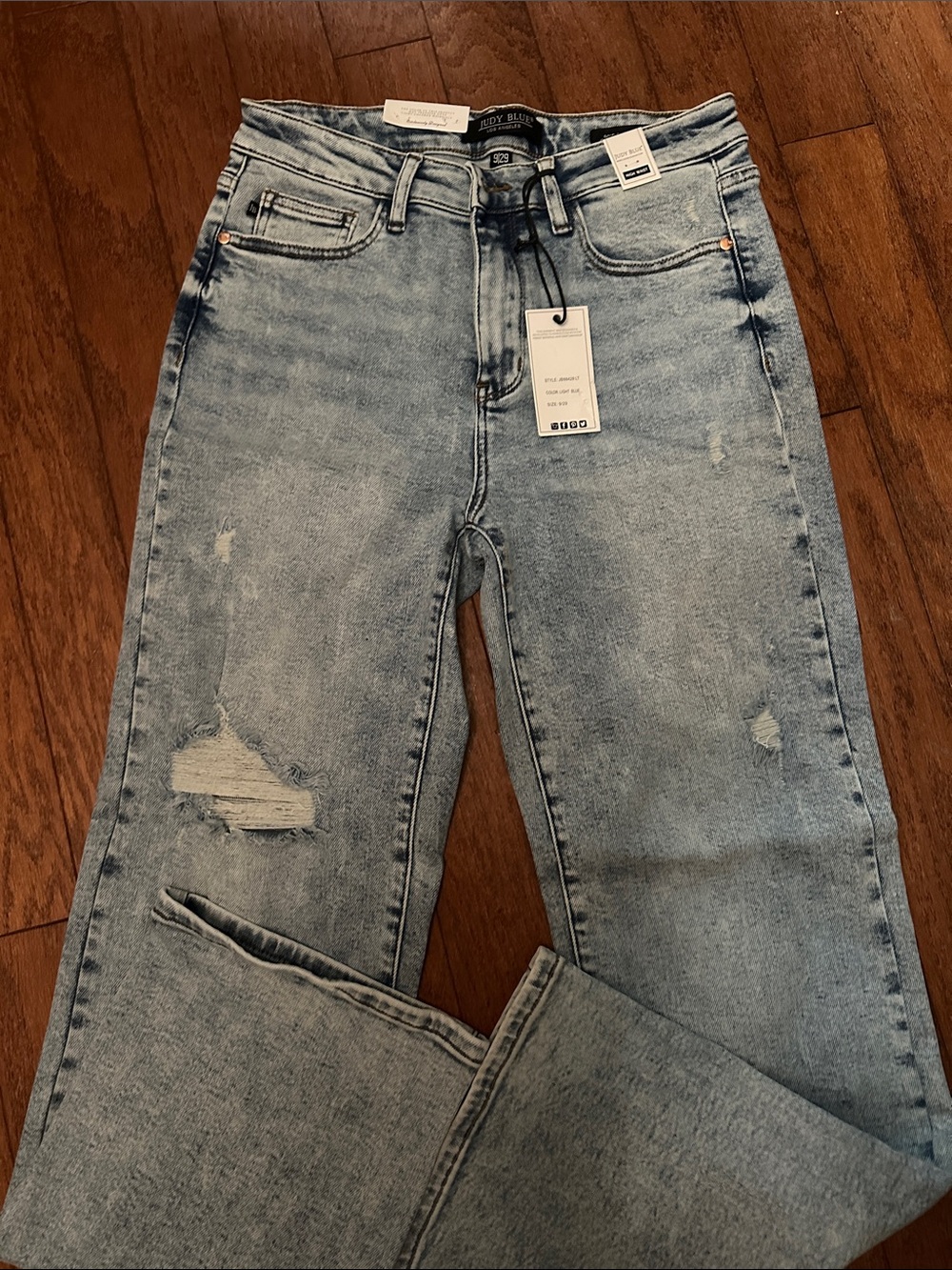 Judy Blue Light Blue Distressed Straight Leg Jeans